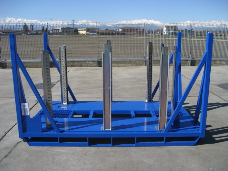 Specific metal racks | Ferrero Automotive