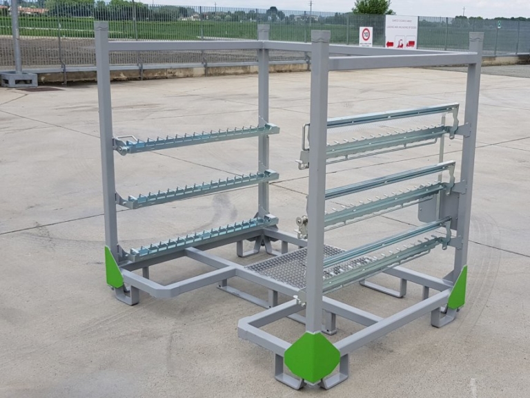 Specific metal racks - Ferrero Automotive